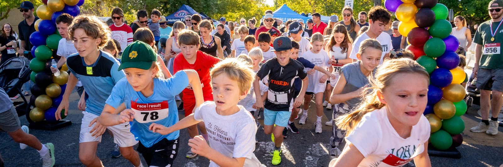 Runners starting the St. Helena Hometown Harvest Festival race