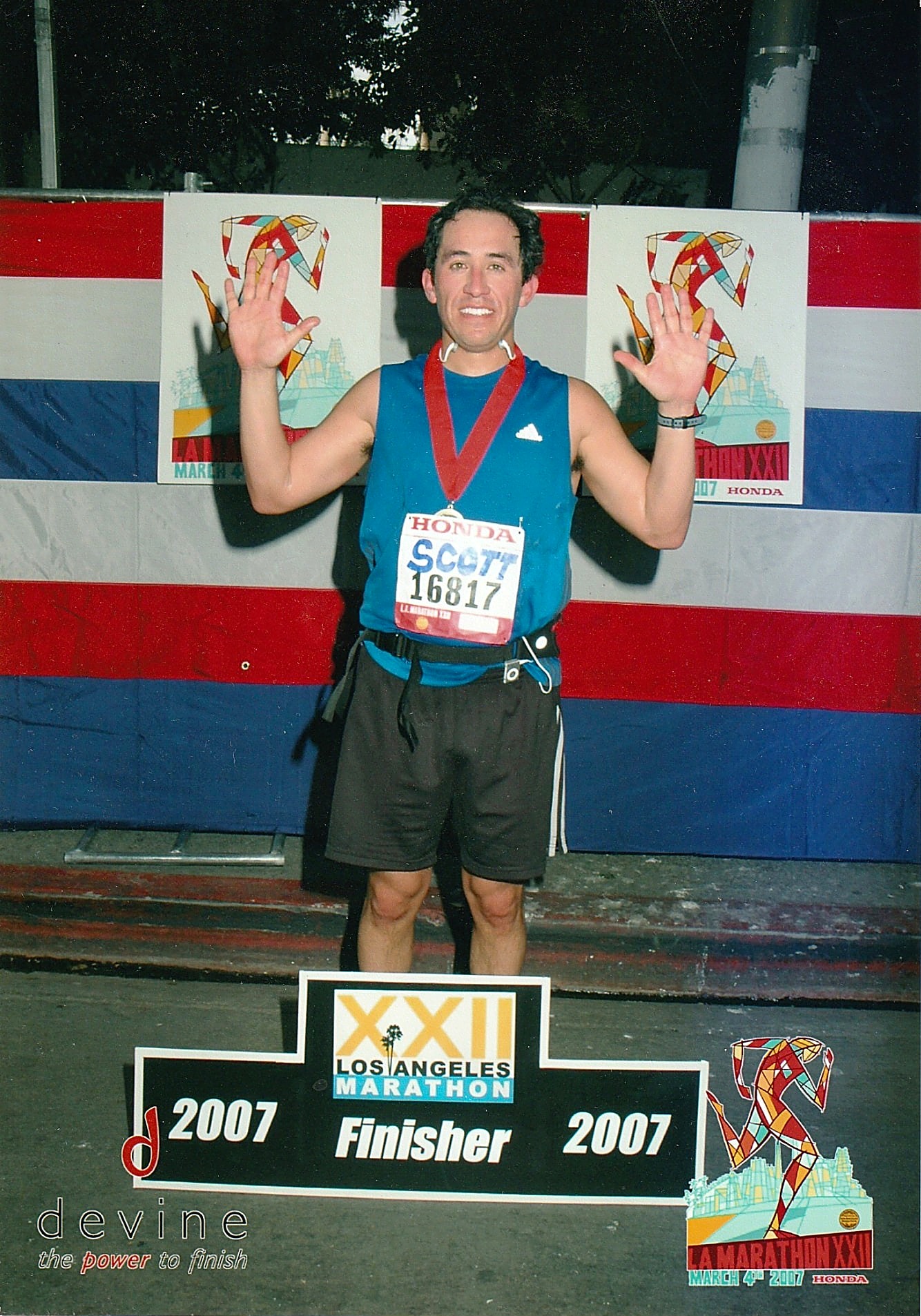 Scott Diaz after finishing the 2007 Los Angeles Marathon